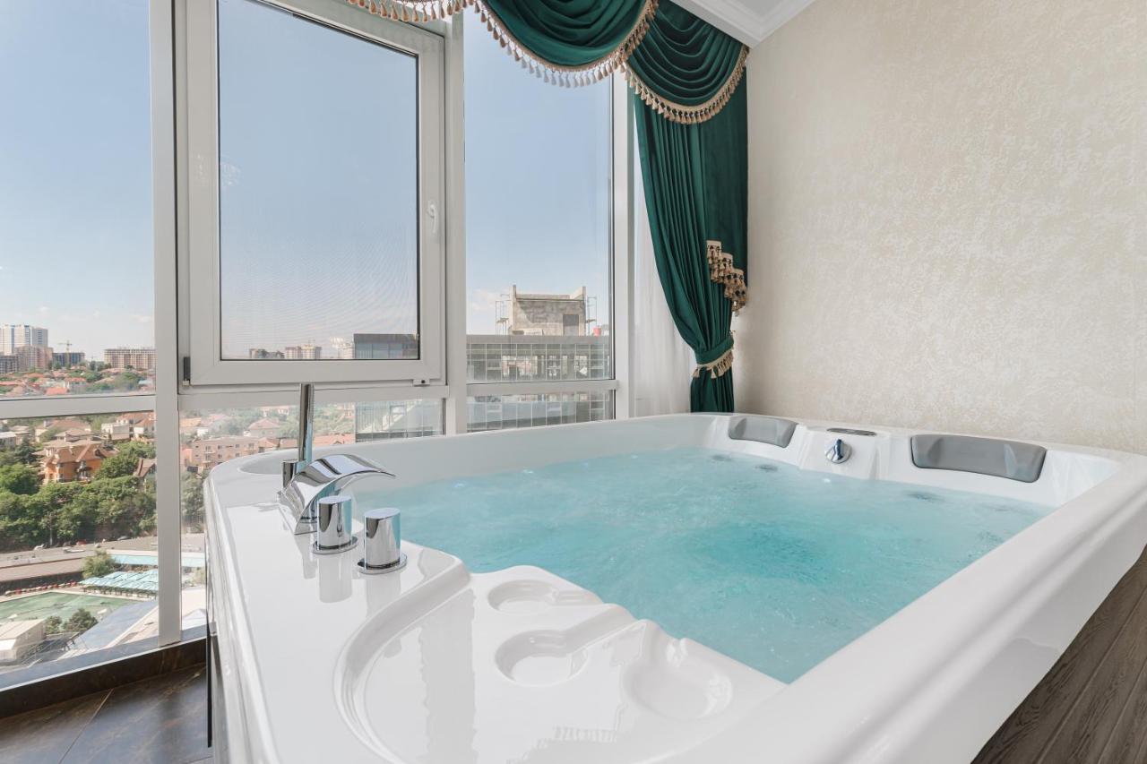 Apart Hotel D'Monica Odessa Exterior foto